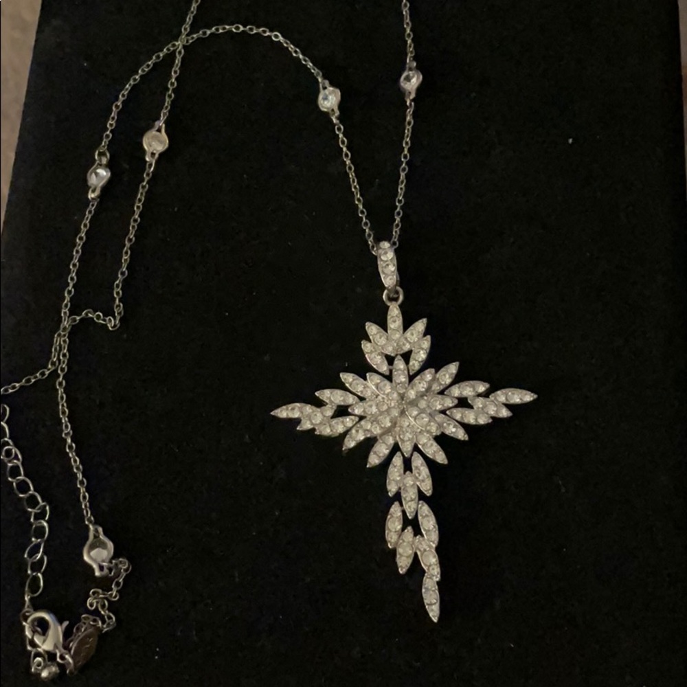 Crystal Starburst Cross pendant & Necklace